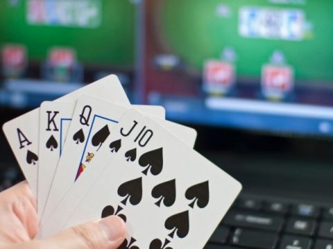 Win Real Money Through Online Poker Apps